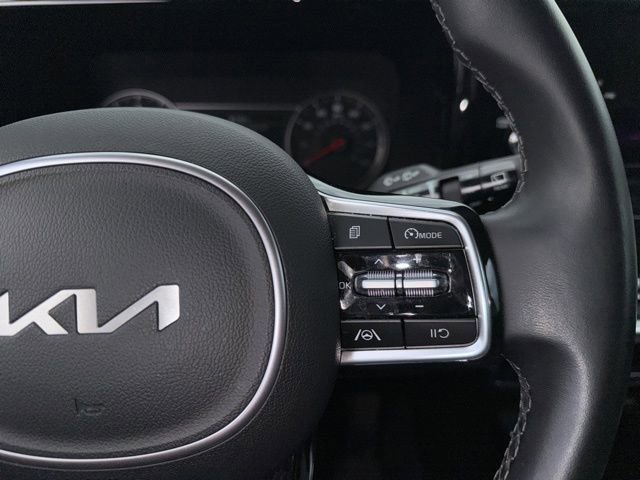 Used 2023 Kia Sorento S w/ Panoramic Sunroof Package image 35