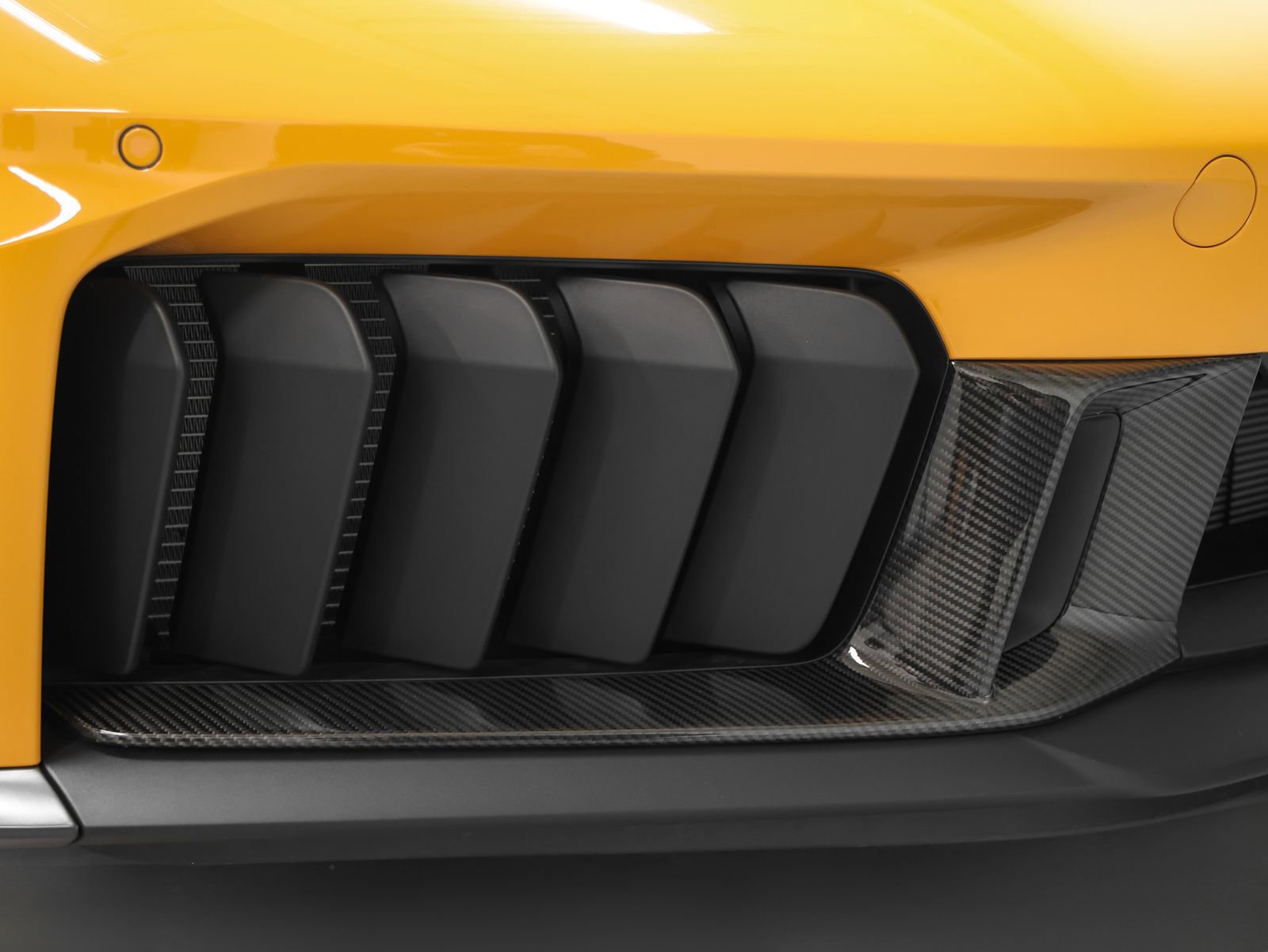 Certified 2025 Porsche 911 Carrera GTS image 26