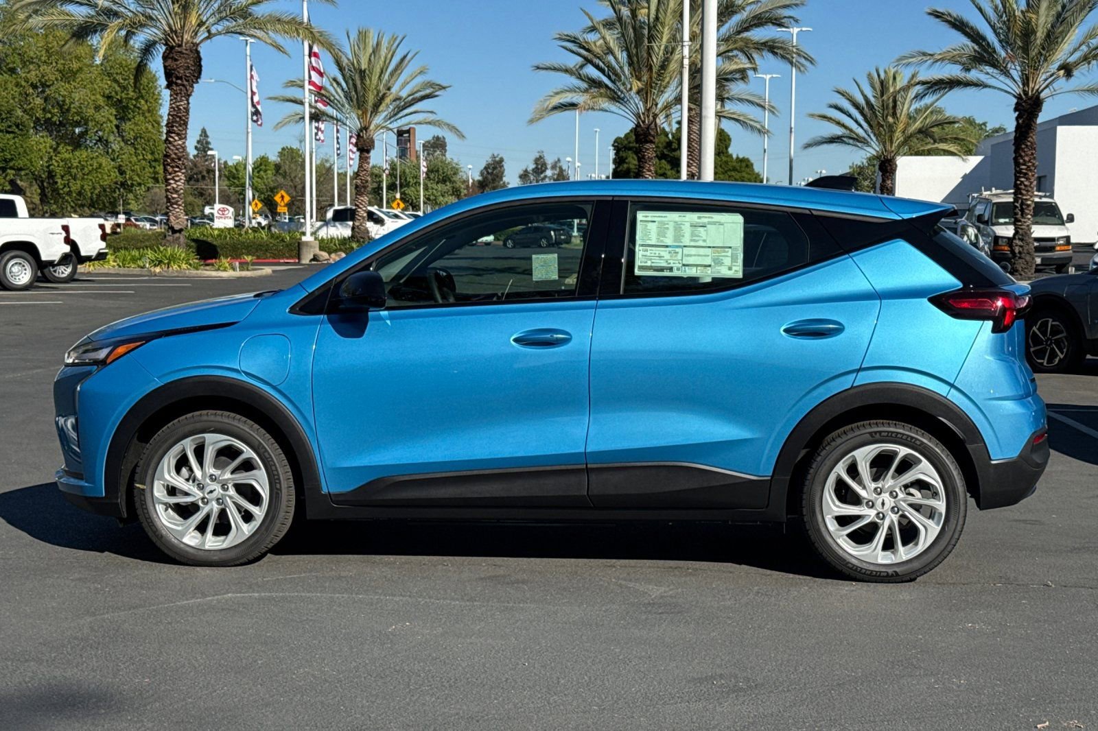 New 2027 Chevrolet Bolt LT w/ Comfort Package image 6