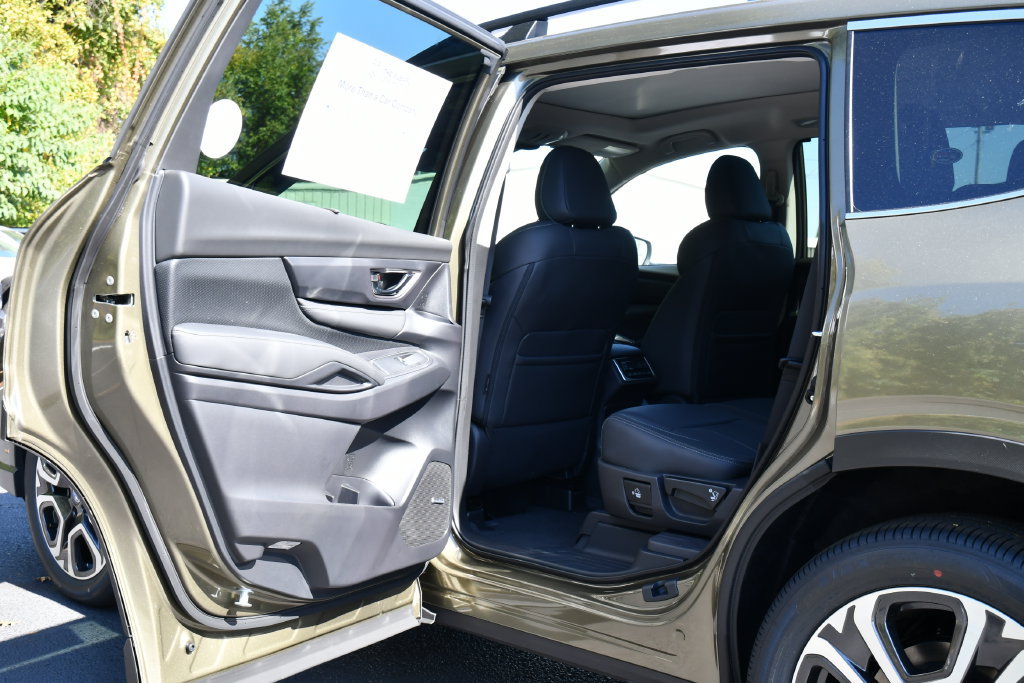 New 2027 Subaru Ascent Limited AWD/4WD image 19