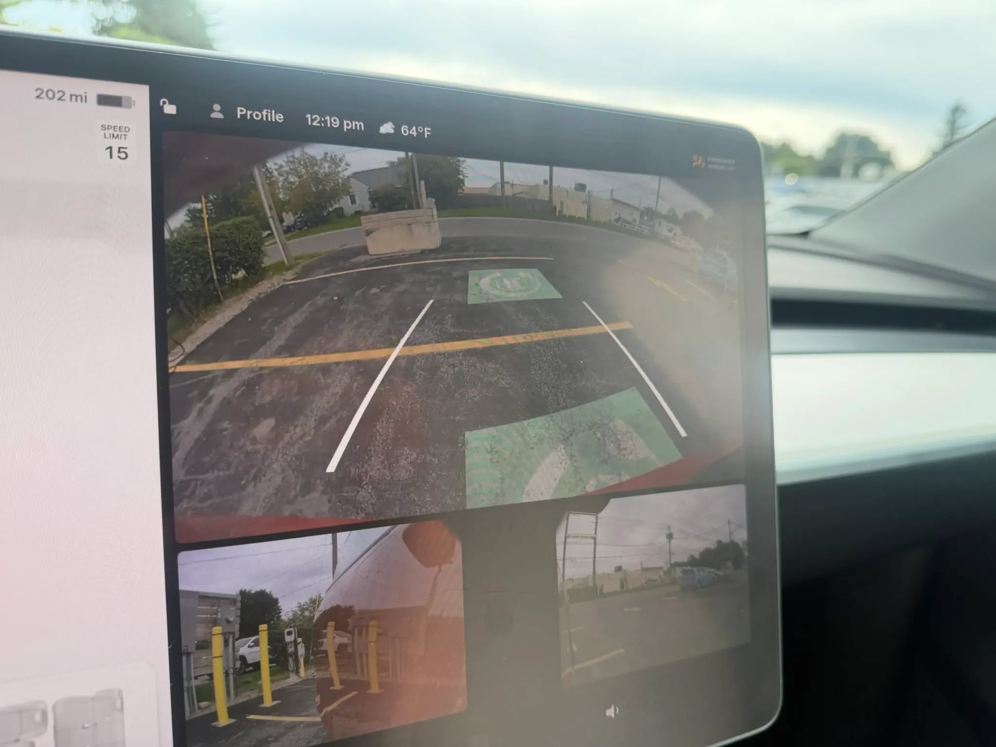 Used 2022 Tesla Model Y Long Range AWD/4WD image 15