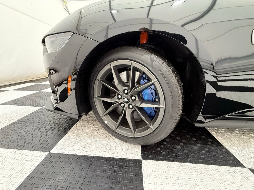 New 2025 Ford Mustang Dark Horse image 10