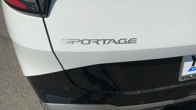 New 2026 Kia Sportage SX image 6