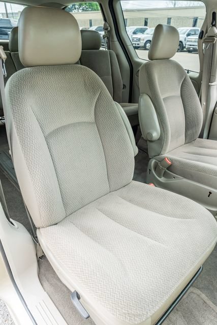Used 2005 Dodge Grand Caravan SE w/ Popular Equipment Group I FWD image 40