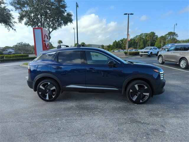New 2026 Nissan Kicks SR w/ SR Premium Package image 3