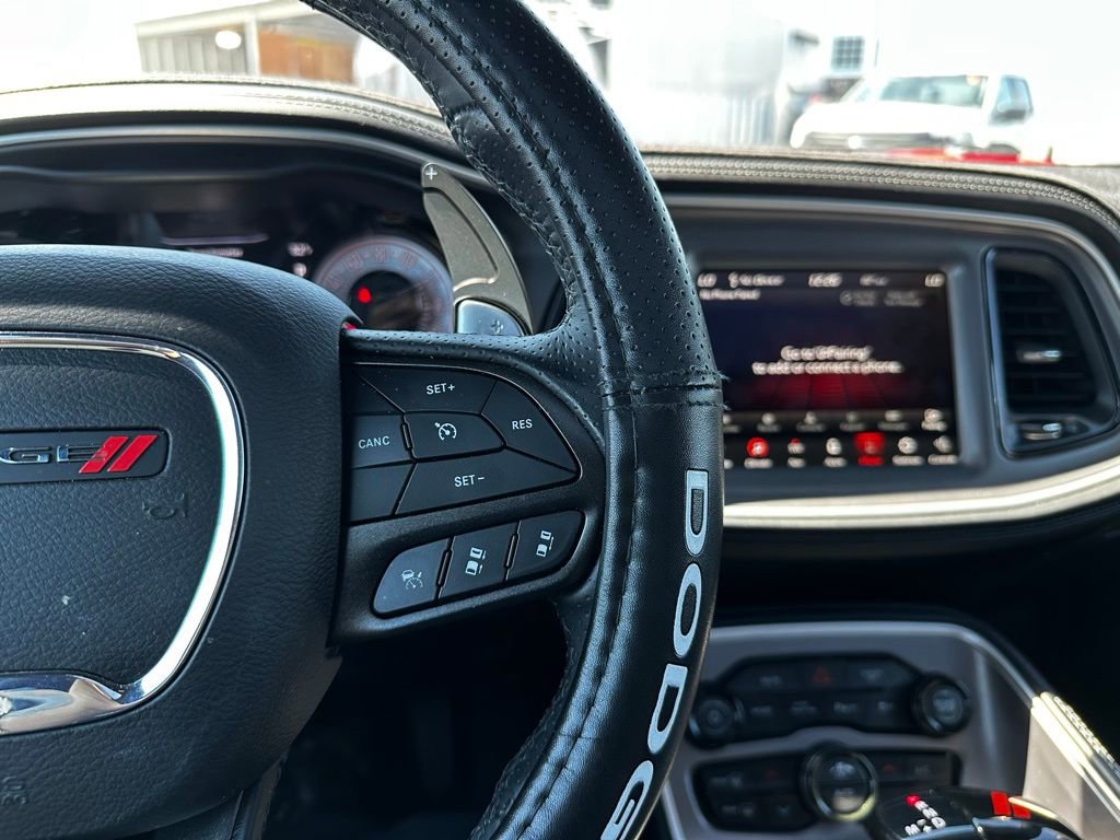 Used 2022 Dodge Challenger R/T w/ Plus Package image 7