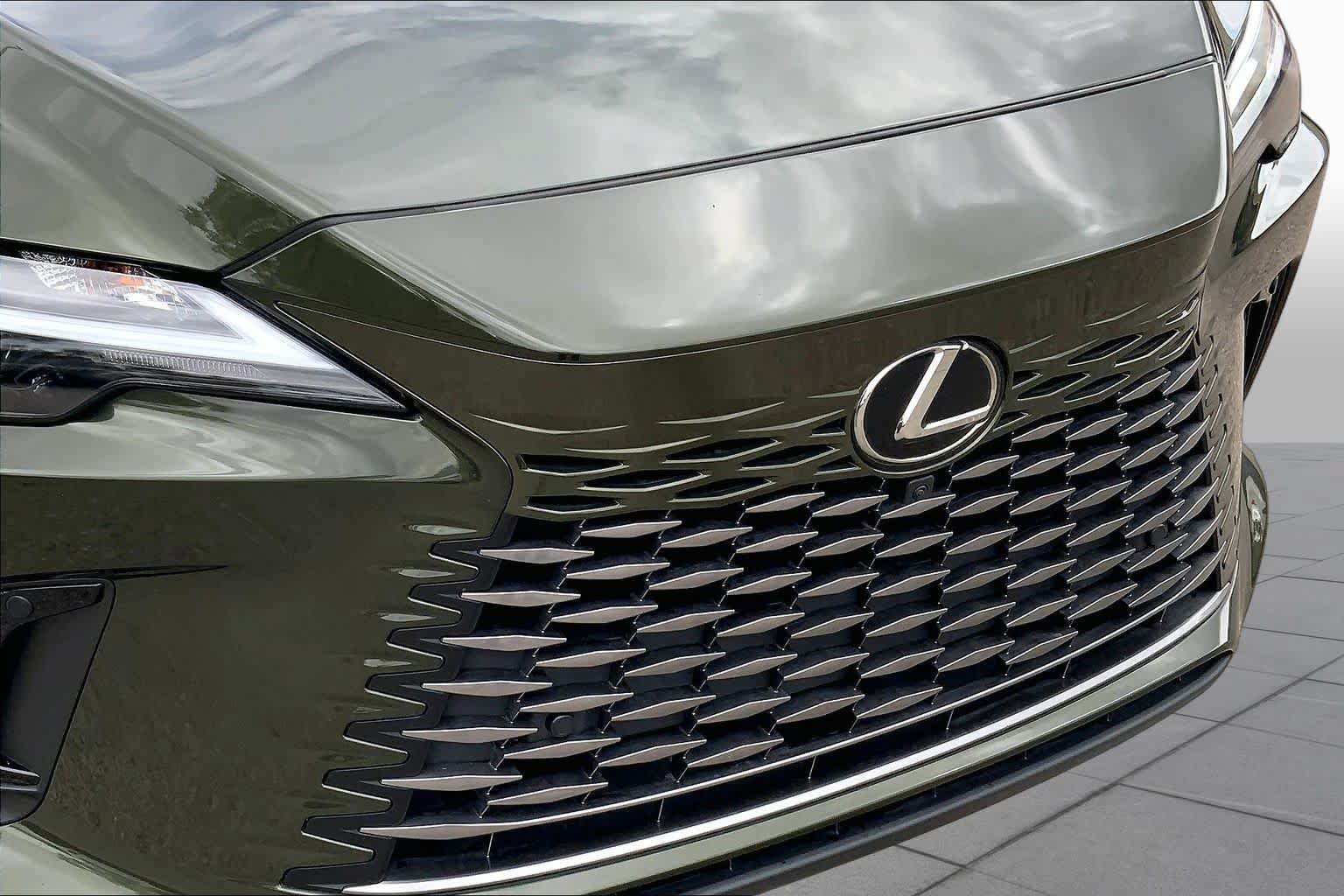 Used 2024 Lexus RX 350 Premium w/ Convenience Package AWD/4WD image 28