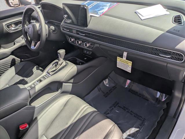 Certified 2026 Honda HR-V EX-L image 17