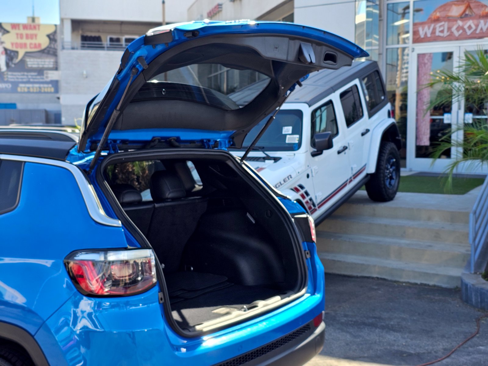 Used 2024 Jeep Compass Limited AWD/4WD image 12