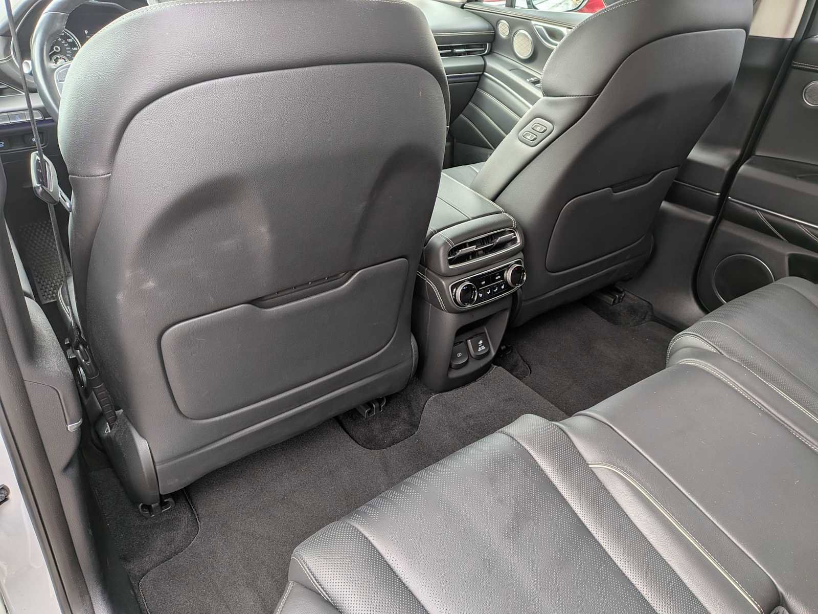 Used 2024 Genesis GV80 3.5T image 17