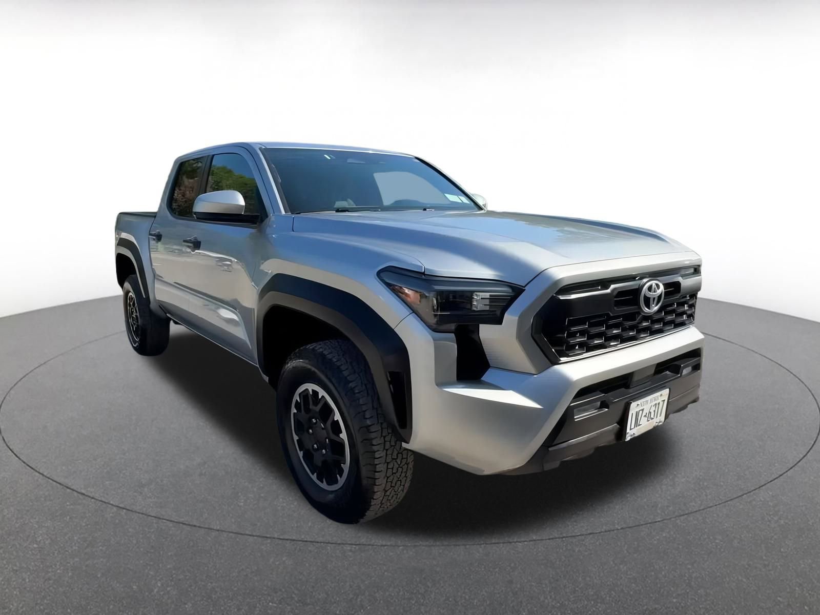 Used 2025 Toyota Tacoma TRD Off-Road image 3