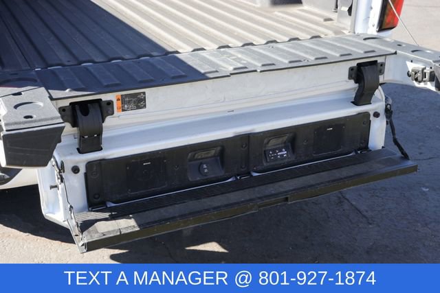 Used 2024 GMC Sierra 2500 Denali Ultimate image 9