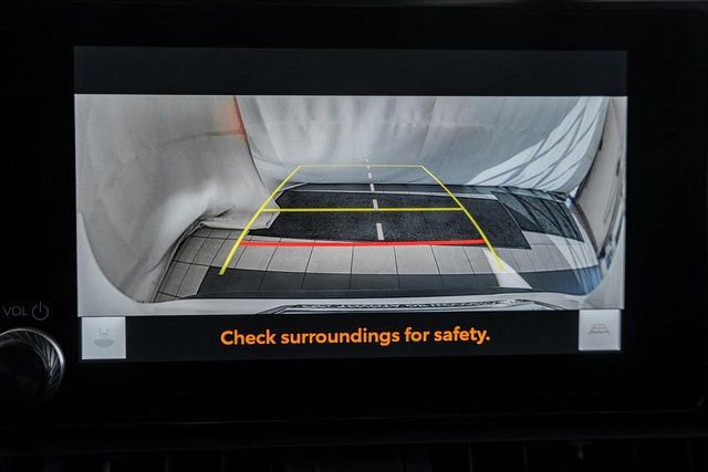 Used 2024 Toyota RAV4 XLE image 37