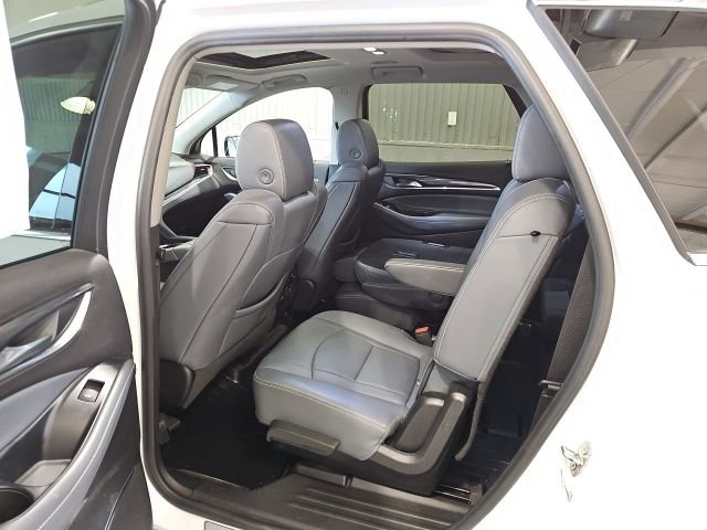 Used 2021 Buick Enclave Premium w/ Sun and Sites Package image 20