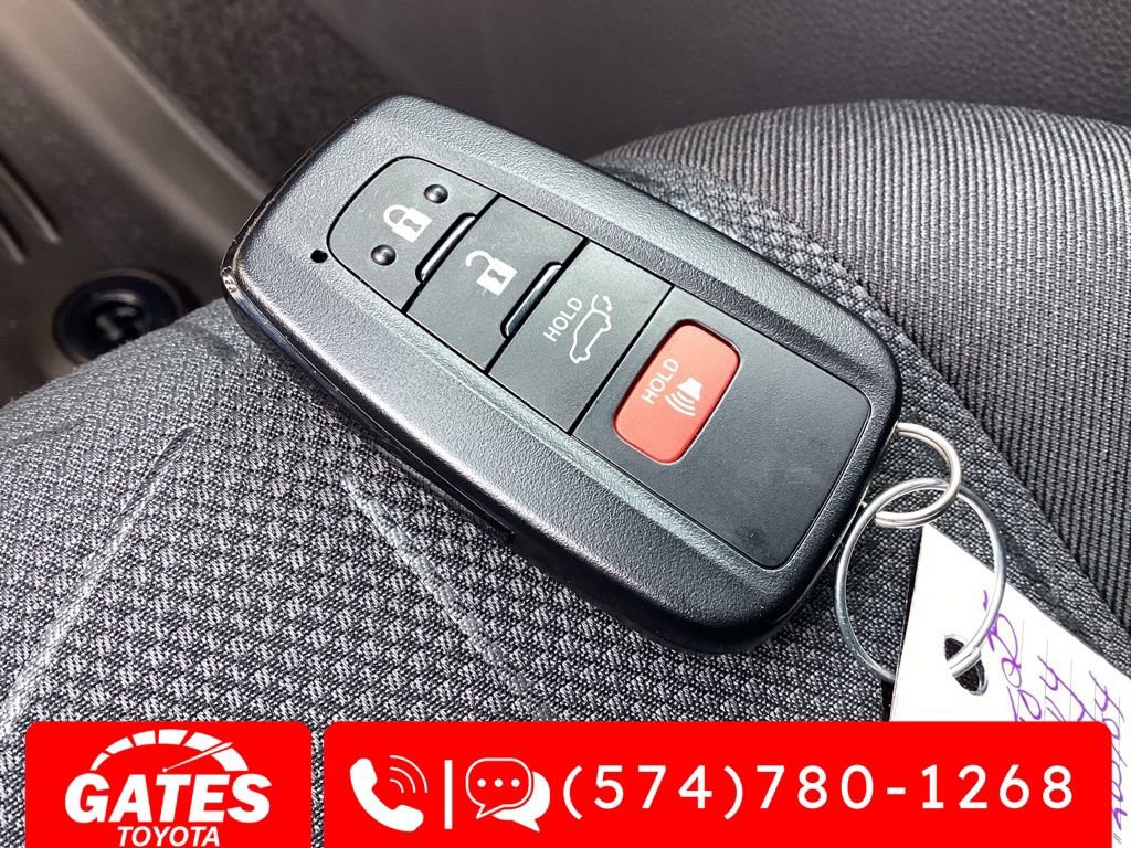 New 2025 Toyota RAV4 XLE w/ Convenience Package image 16