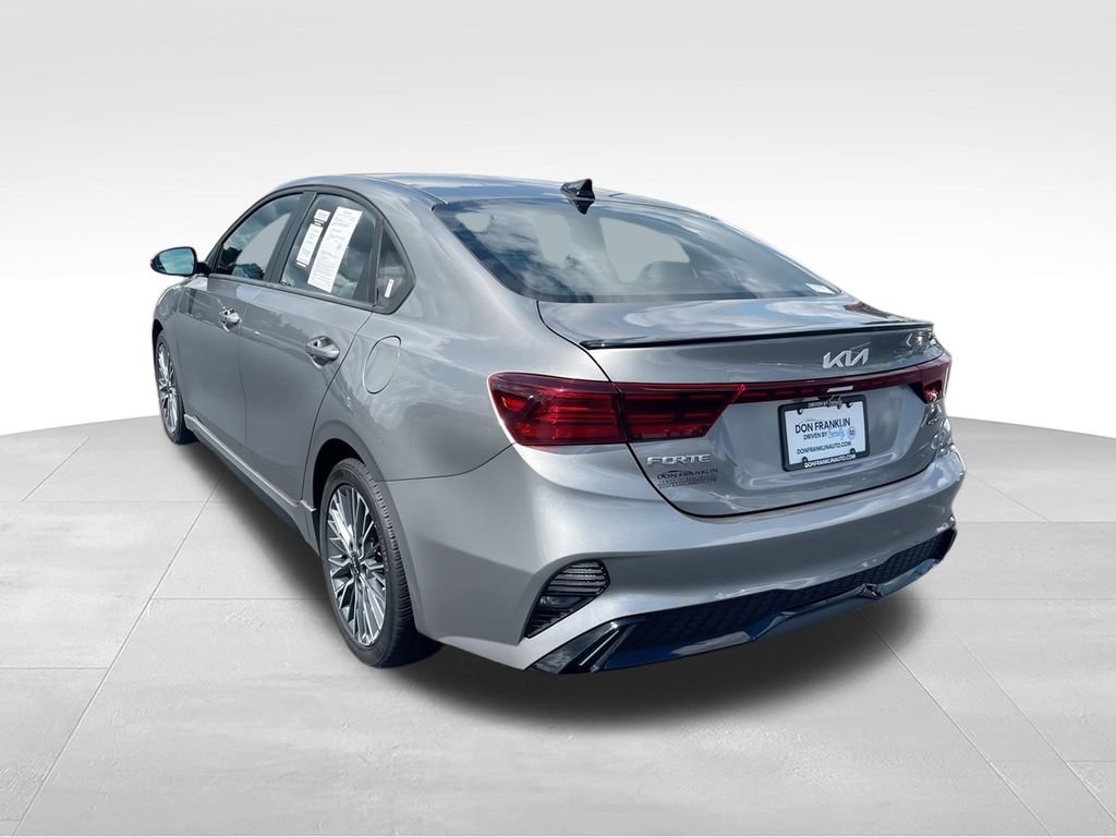 Used 2022 Kia Forte GT-Line w/ GT-Line Technology Package FWD video 5