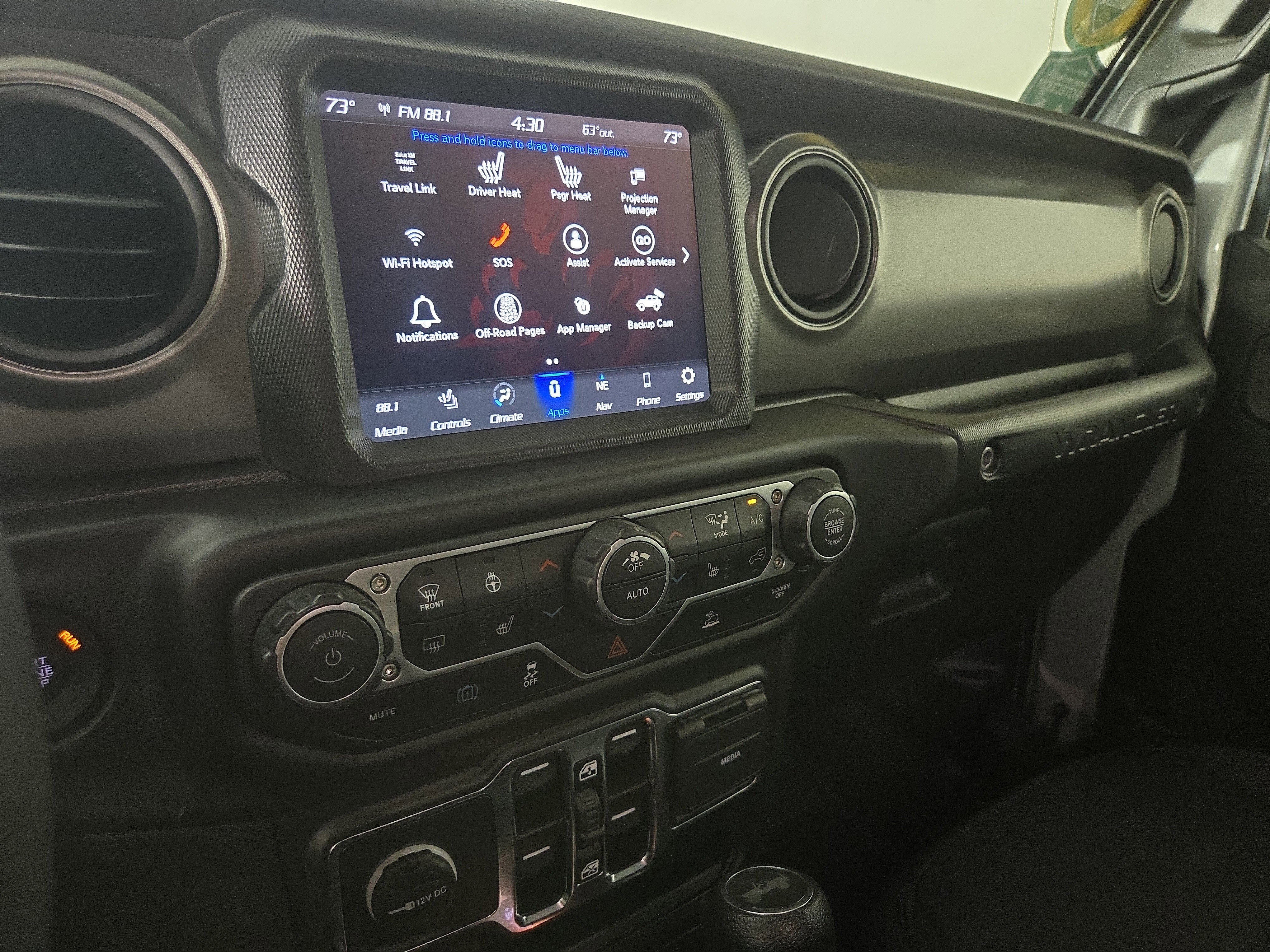 Certified 2023 Jeep Wrangler Unlimited w/ Sun & Screen Package AWD/4WD image 23