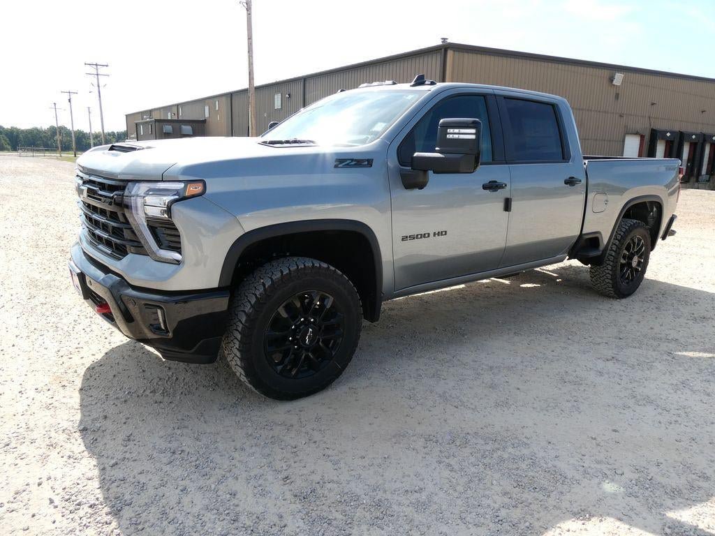 New 2026 Chevrolet Silverado 2500 LT w/ Trail Boss Package AWD/4WD image 8