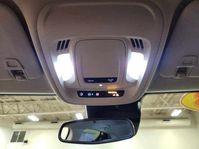 Certified 2023 Buick Envision Essence image 17