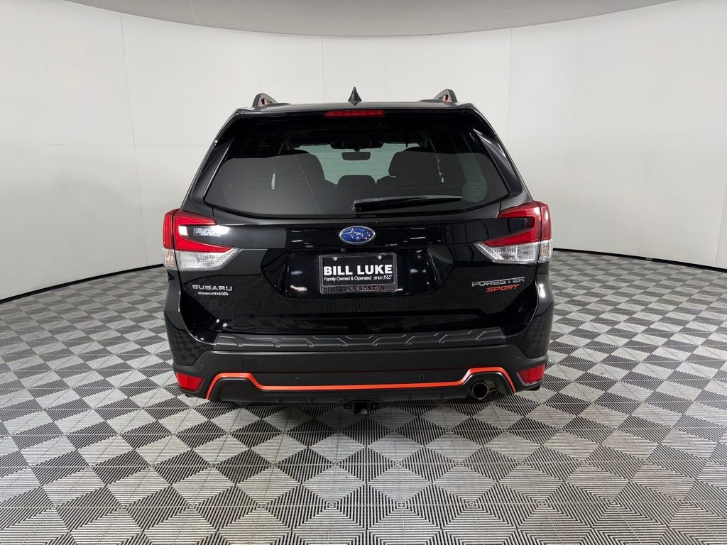 Used 2023 Subaru Forester Sport image 8