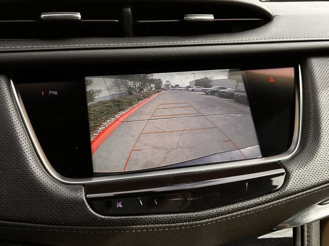 Used 2018 Cadillac XT5 FWD image 20