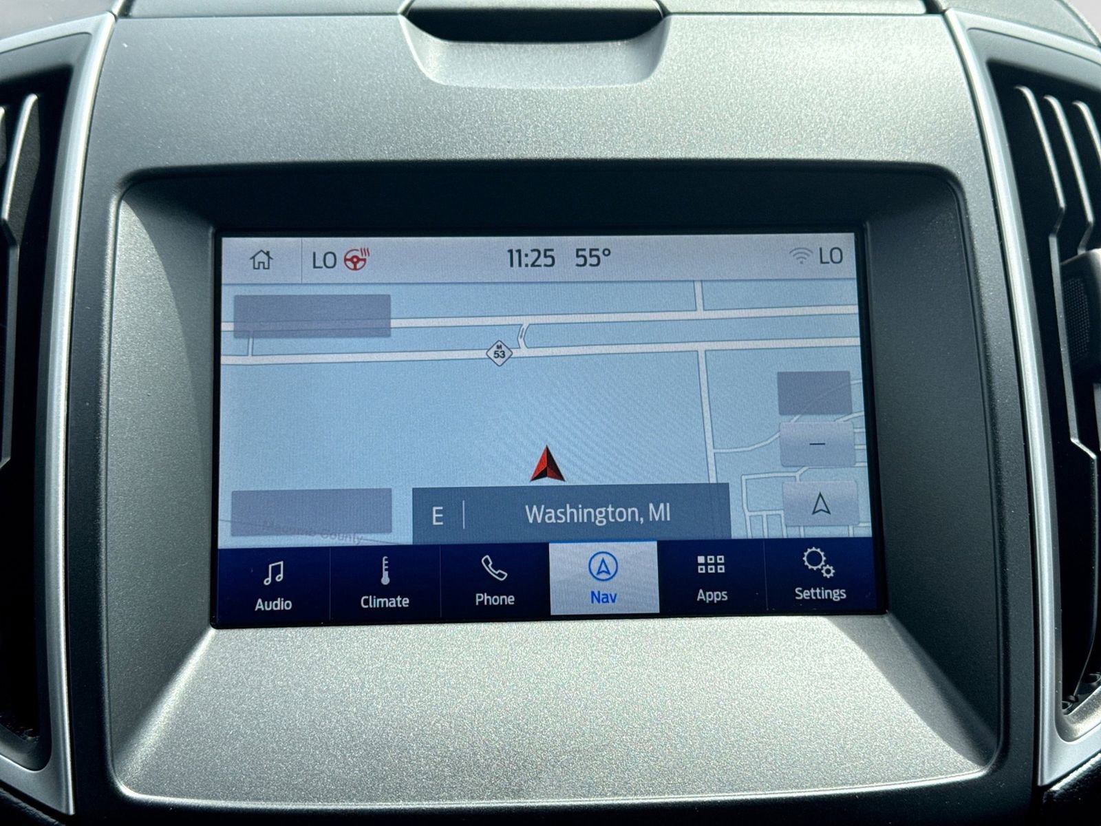 Used 2019 Ford Edge SEL AWD/4WD image 34