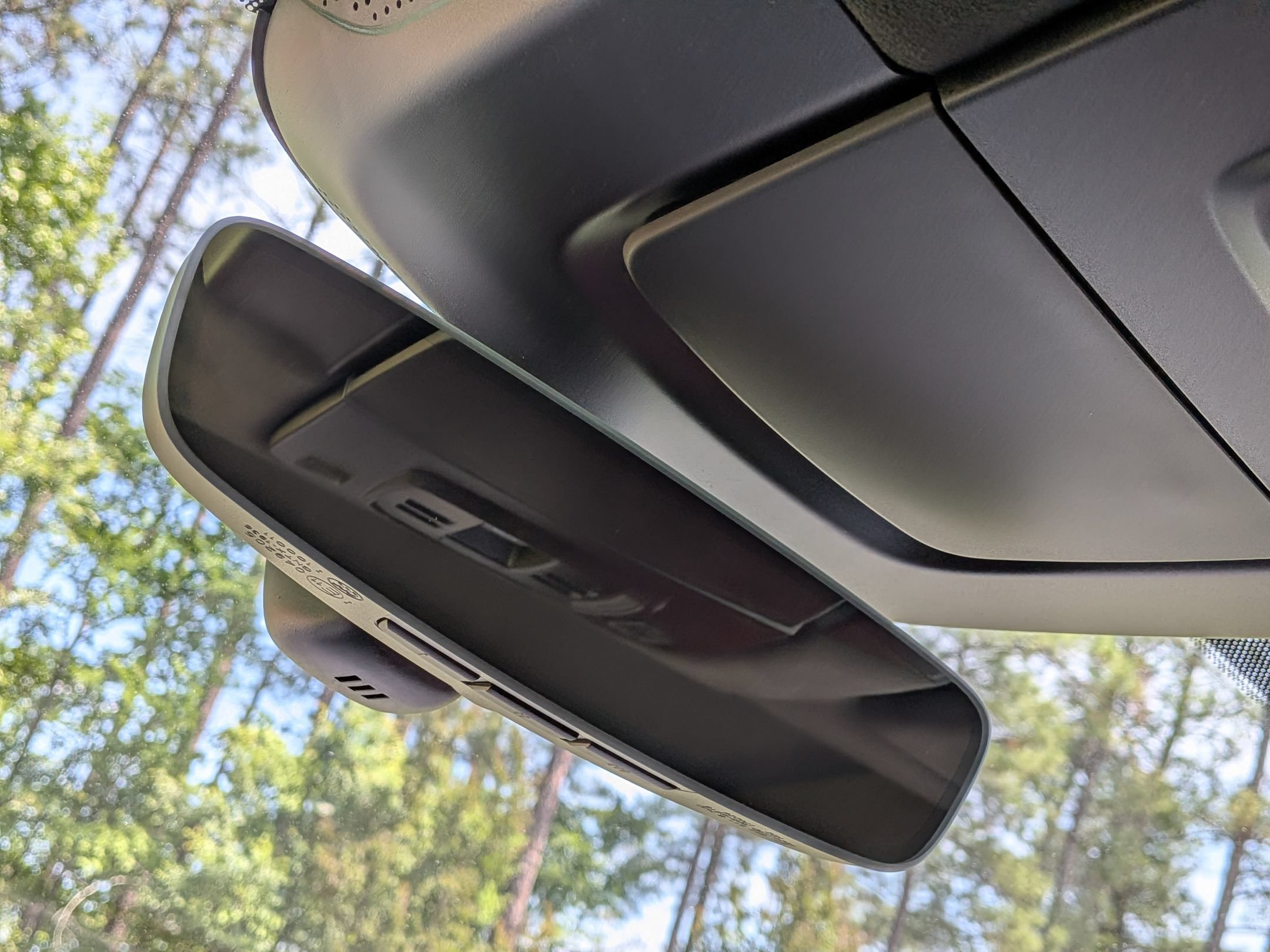 New 2026 Porsche Macan Turbo Electric AWD/4WD image 20
