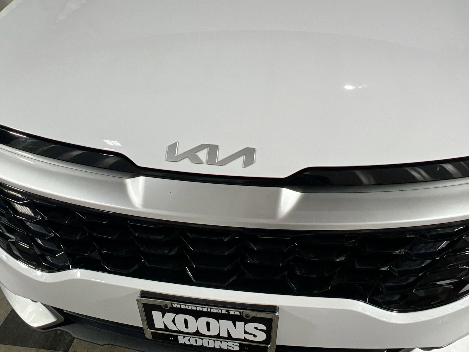 Used 2023 Kia Sportage EX image 12