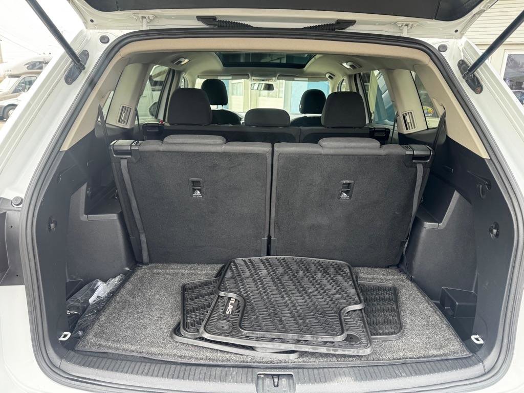 Used 2018 Volkswagen Atlas Launch Edition AWD/4WD image 18