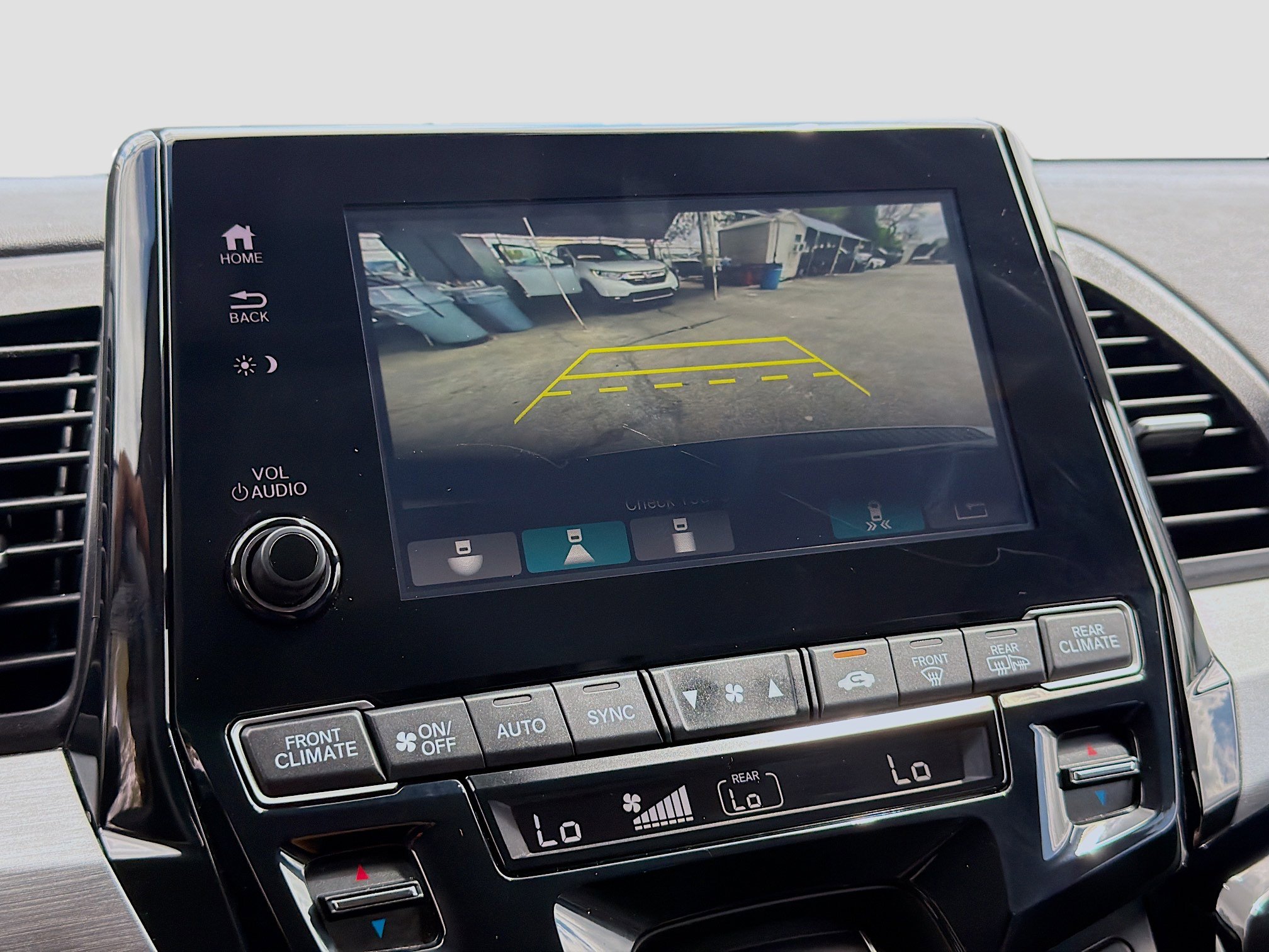 Certified 2024 Honda Odyssey Touring image 14