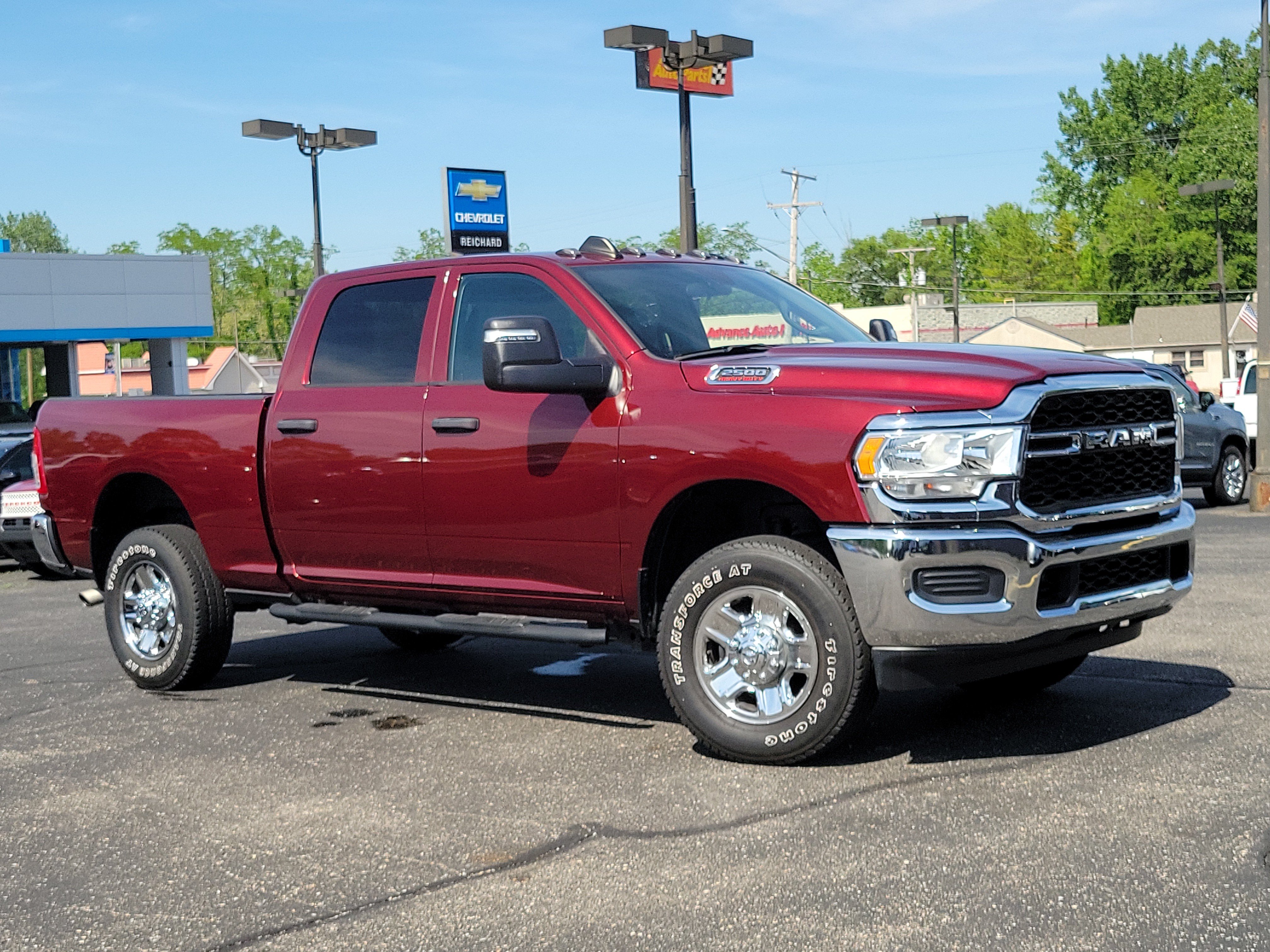 Used 2023 RAM 2500 Tradesman w/ Chrome Appearance Group AWD/4WD image 31