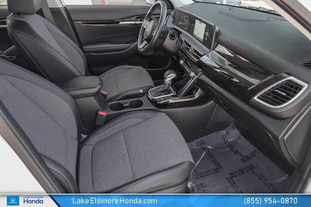 Used 2024 Kia Seltos S FWD image 18