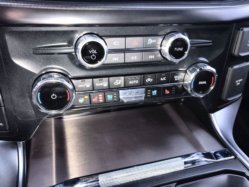 New 2026 Ford F150 Platinum w/ Equipment Group 700A Standard AWD/4WD image 19