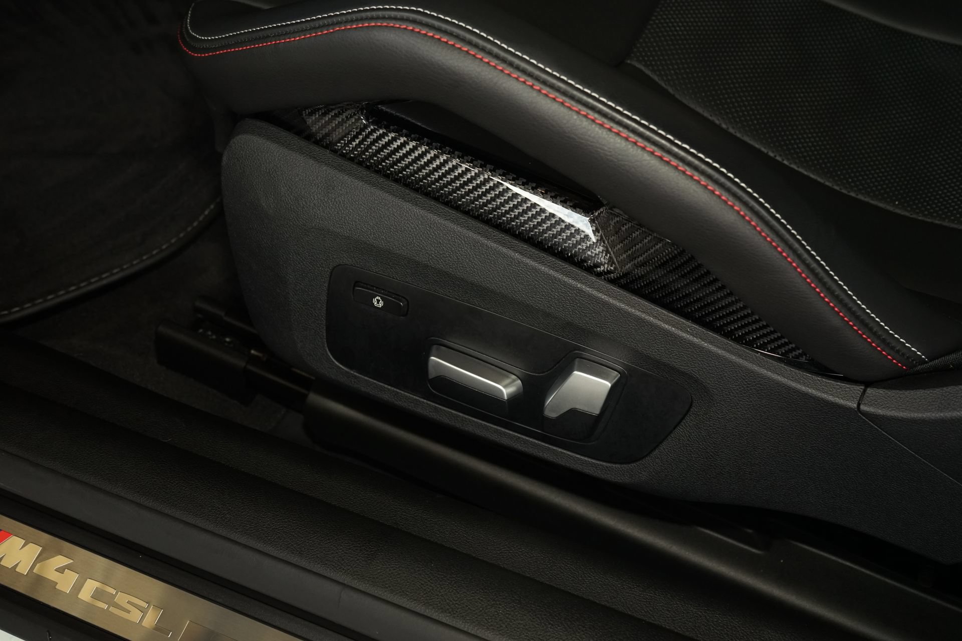 Used 2023 BMW M4 CSL RWD image 35