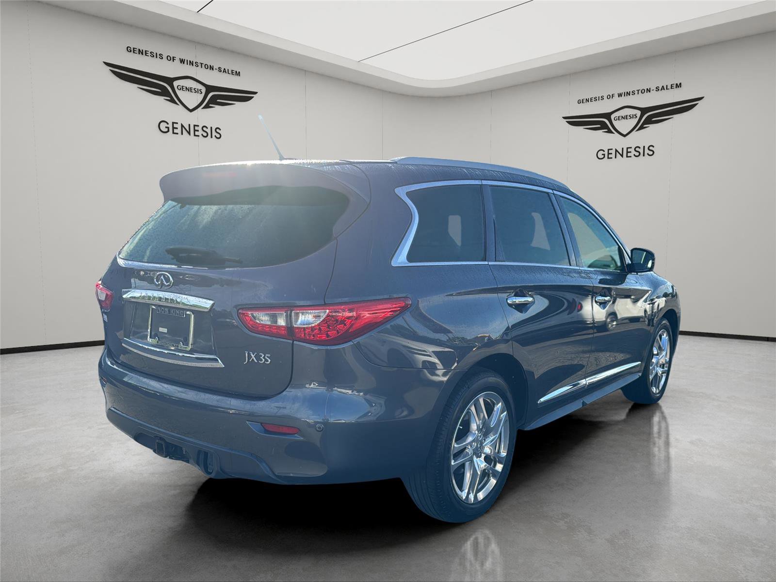 Used 2013 INFINITI JX35 FWD w/ Premium Pkg image 5