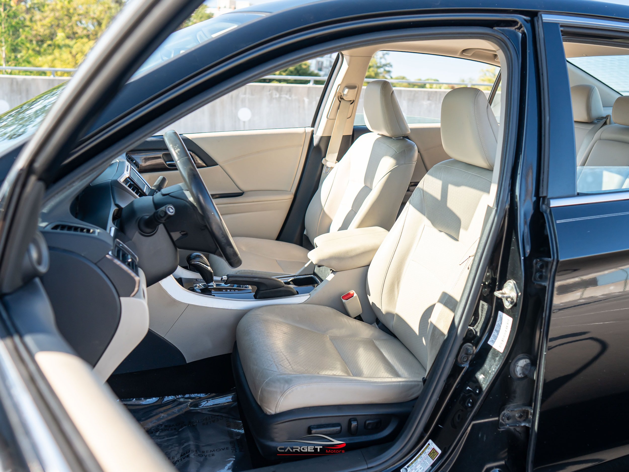 Used 2016 Honda Accord EX-L image 16