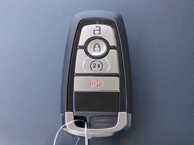 New 2025 Ford Maverick XLT w/ XLT Luxury Package image 27