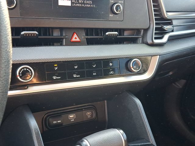 Used 2024 Kia Sportage LX FWD image 15
