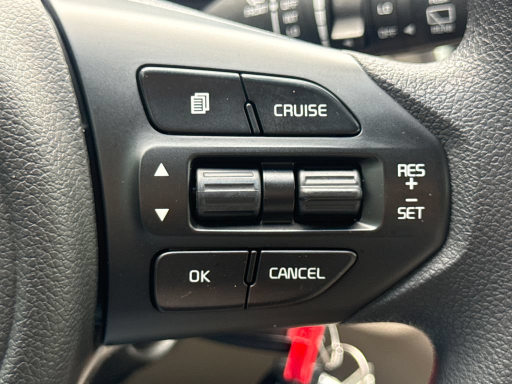 Used 2017 Kia Sorento FWD image 28