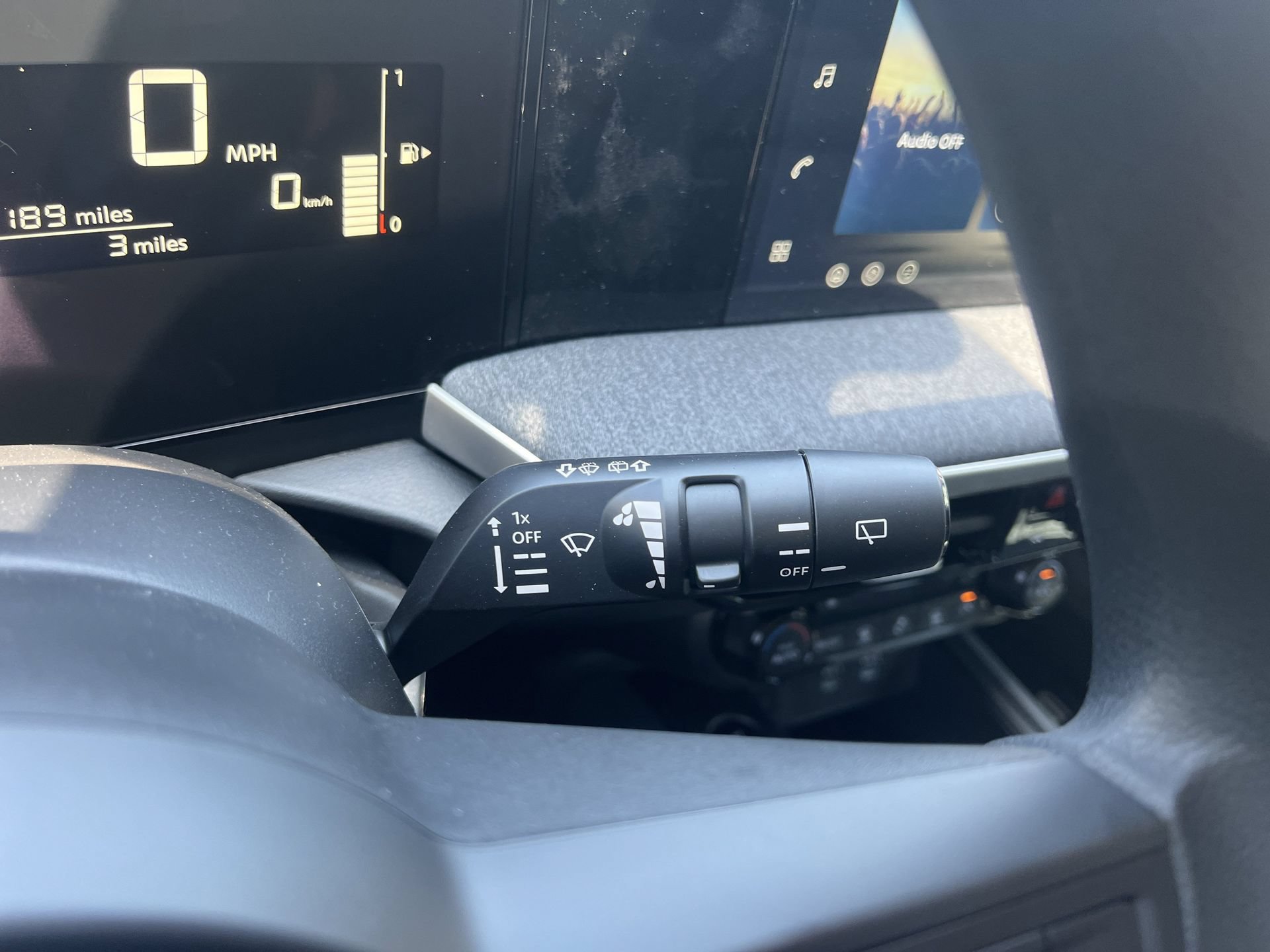 New 2026 Nissan Kicks SV w/ Cold Weather Package FWD image 9