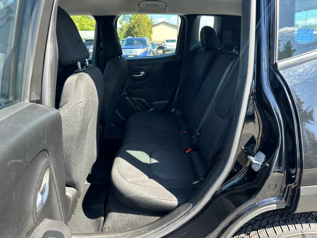 Used 2020 Jeep Renegade Sport w/ UConnect 7.0 Group image 15