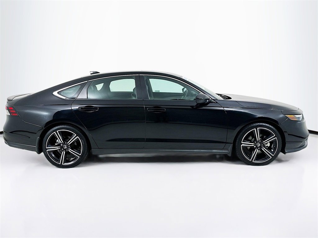 Used 2023 Honda Accord Sport image 5