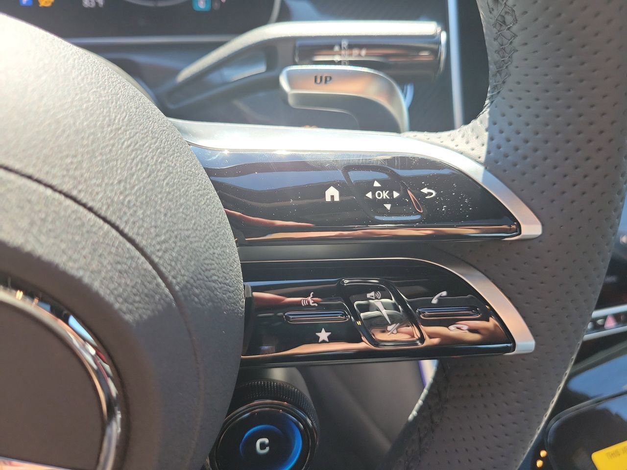 New 2026 Mercedes-Benz C 43 AMG 4MATIC Sedan image 29