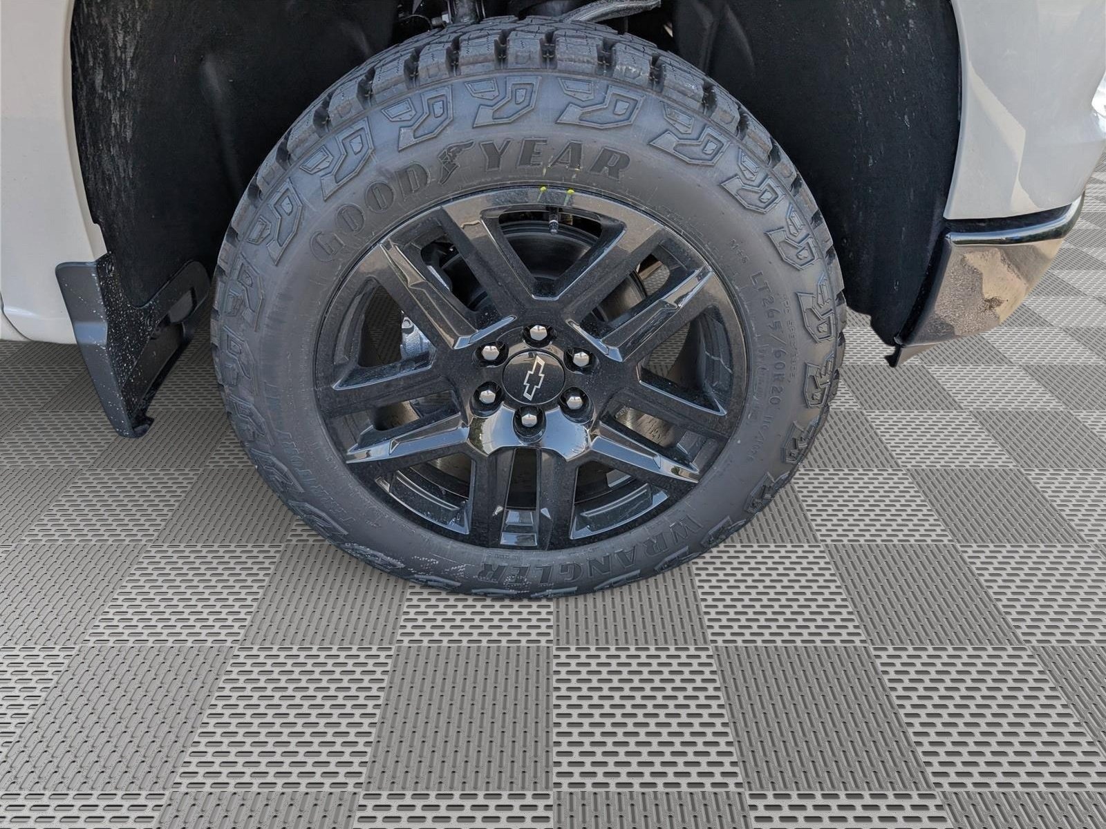 New 2026 Chevrolet Silverado 1500 Custom Trail Boss w/ Dark Appearance Package AWD/4WD image 5
