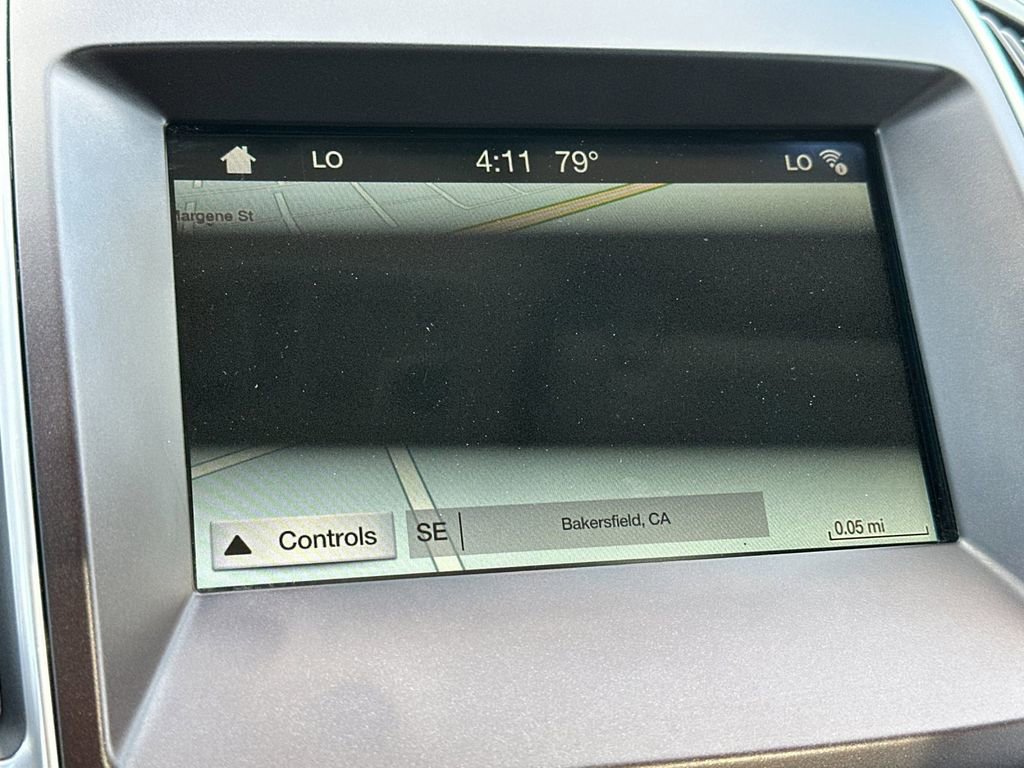 Used 2017 Ford Edge Titanium w/ Equipment Group 301A FWD image 18