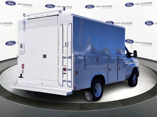 New 2026 Ford E-350 and Econoline 350 Super Duty w/ Power Equipment Group RWD image 5