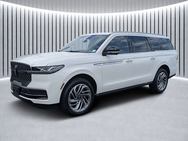 New 2026 Lincoln Navigator L Reserve image 7