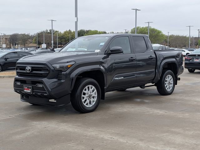 Used 2024 Toyota Tacoma SR5 AWD/4WD image 10
