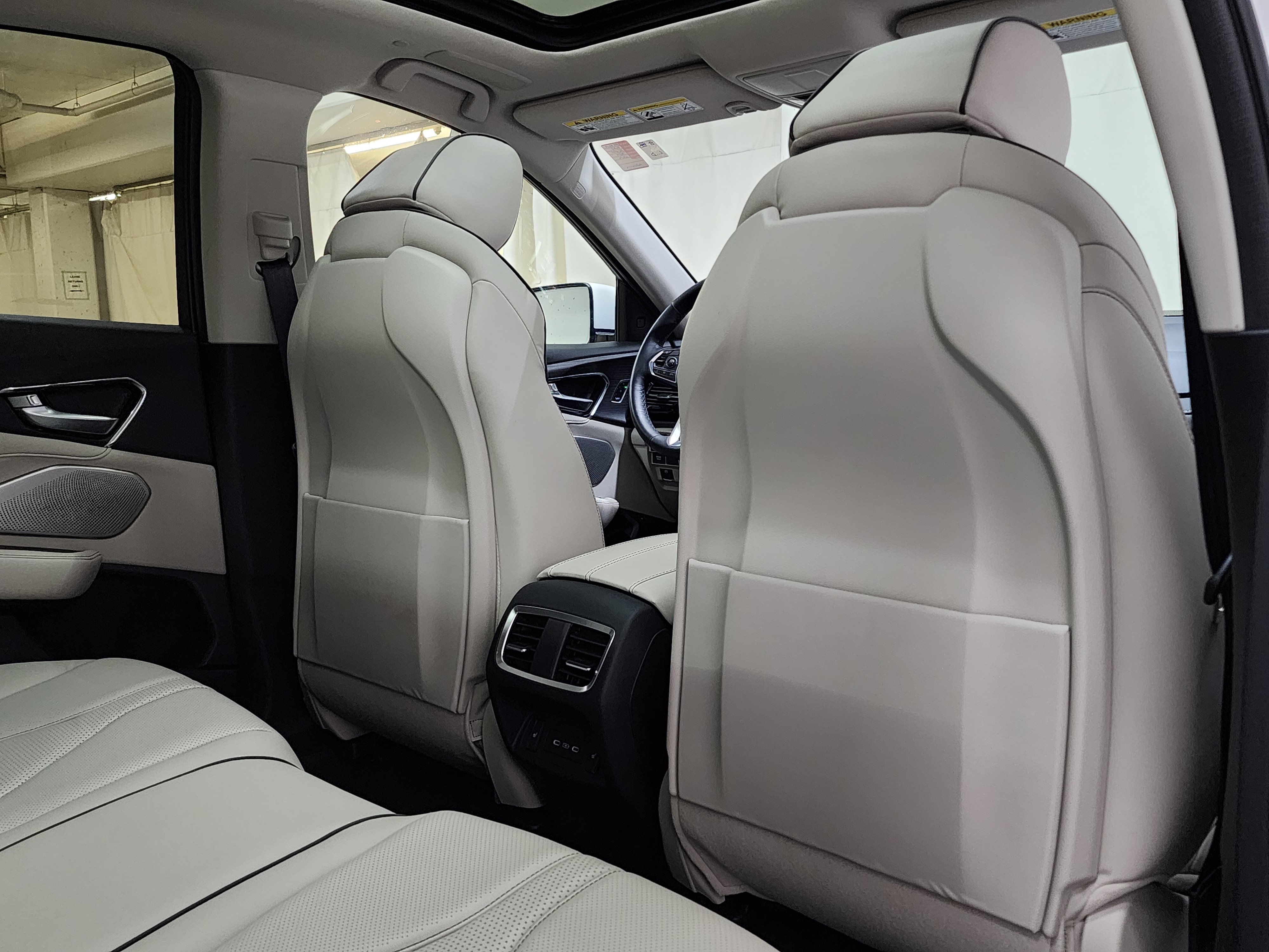 Certified 2026 Acura RDX w/ Advance Package AWD/4WD image 19