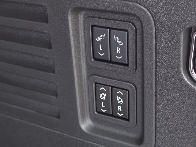 New 2026 Buick Enclave Preferred w/ Power Package FWD image 21